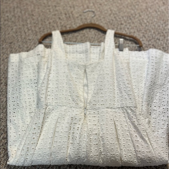 Lauren Ralph Lauren eyelet dress - Picture 4 of 5